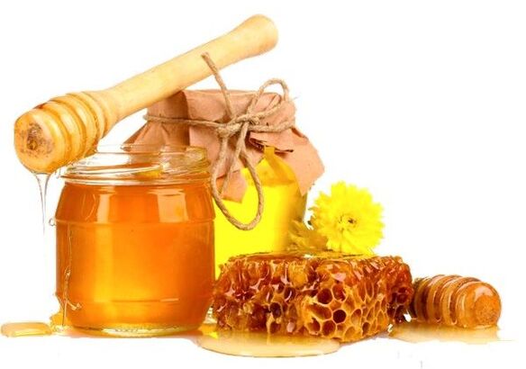 男性日常饮食中的蜂蜜有助于提高效力